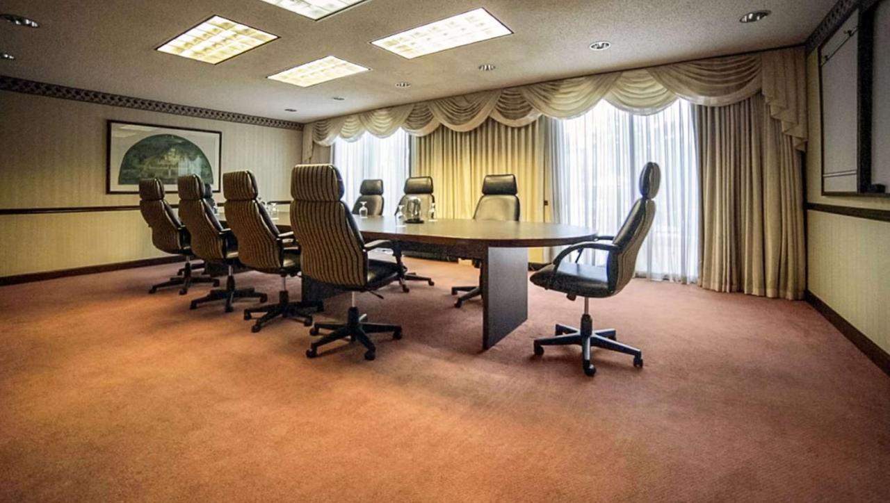 Magnuson Grand & Conference Center Somerset-Bridgewater المظهر الخارجي الصورة