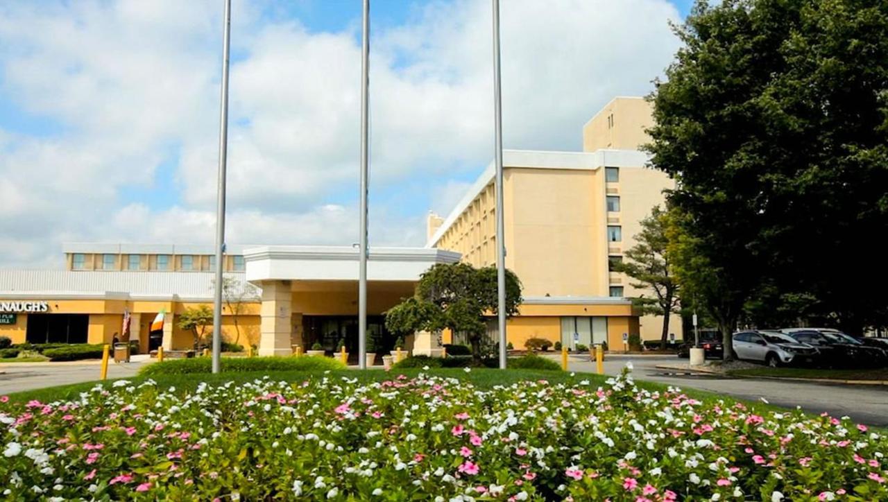 Magnuson Grand & Conference Center Somerset-Bridgewater المظهر الخارجي الصورة